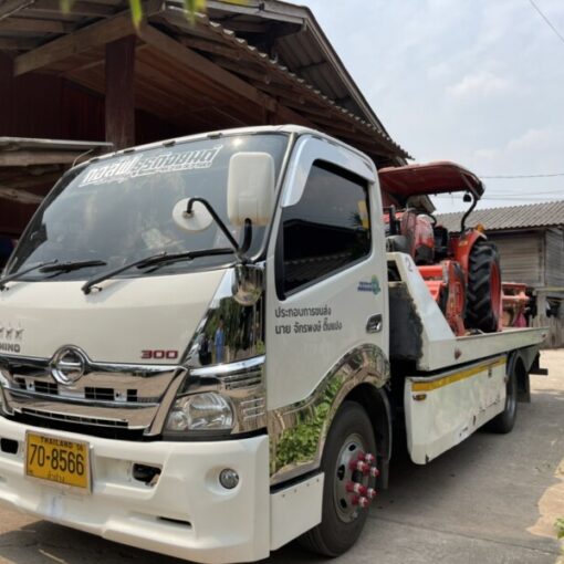 บริการรถยกรถสไลด์ลำปาง มีประกันสินค้า รถเสีย รถพังเรียกใช้บริการได้ตลอด 24 ชม