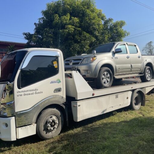 รถยกแยกประตูม้า